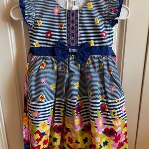 Little girls dress- brand new